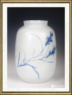吴锦川_青花大瓶-芦影