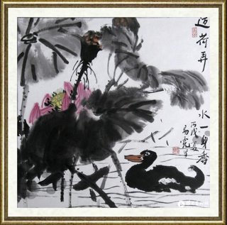 王易霓_迈荷弄水一身香