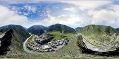 夏季牛麦村