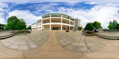 南京师范大学泰州学院_食堂门口_1
