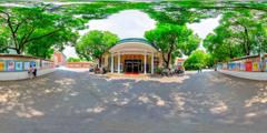 无锡太湖学院_食堂门口.